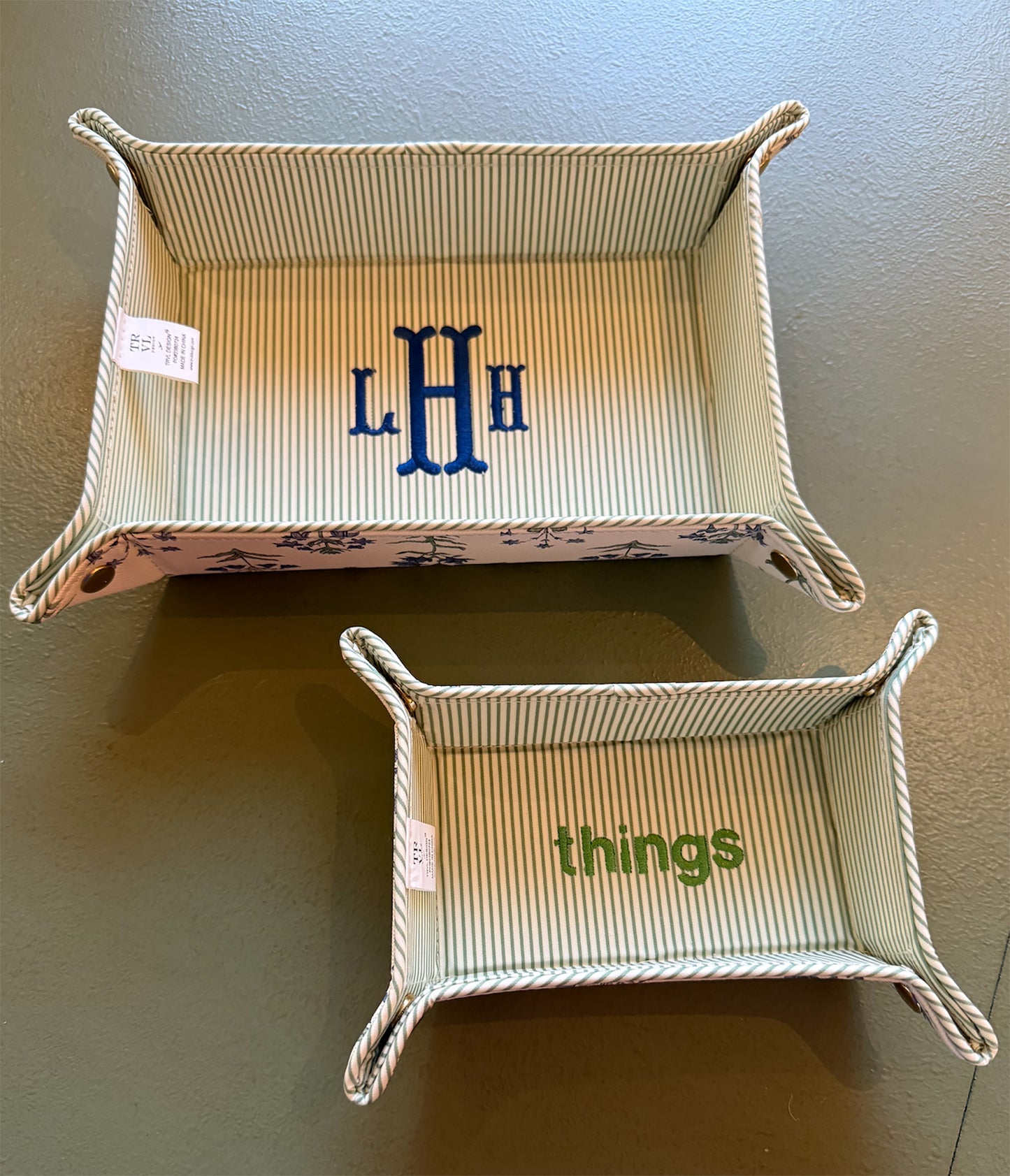Tray Set